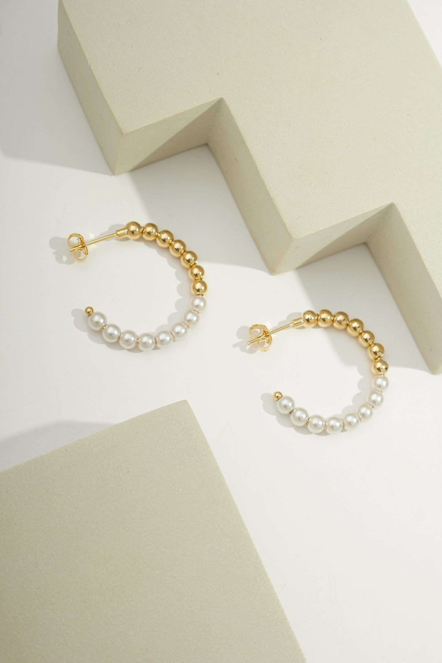 Beaded Pearl Hoops Gold