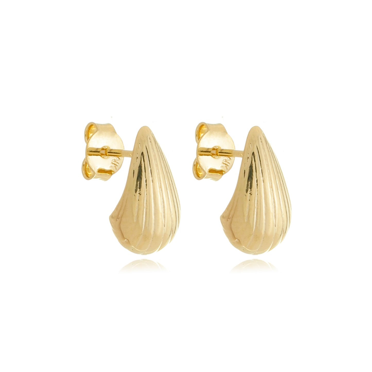 Mini Seashell Teardrop Earring Gold