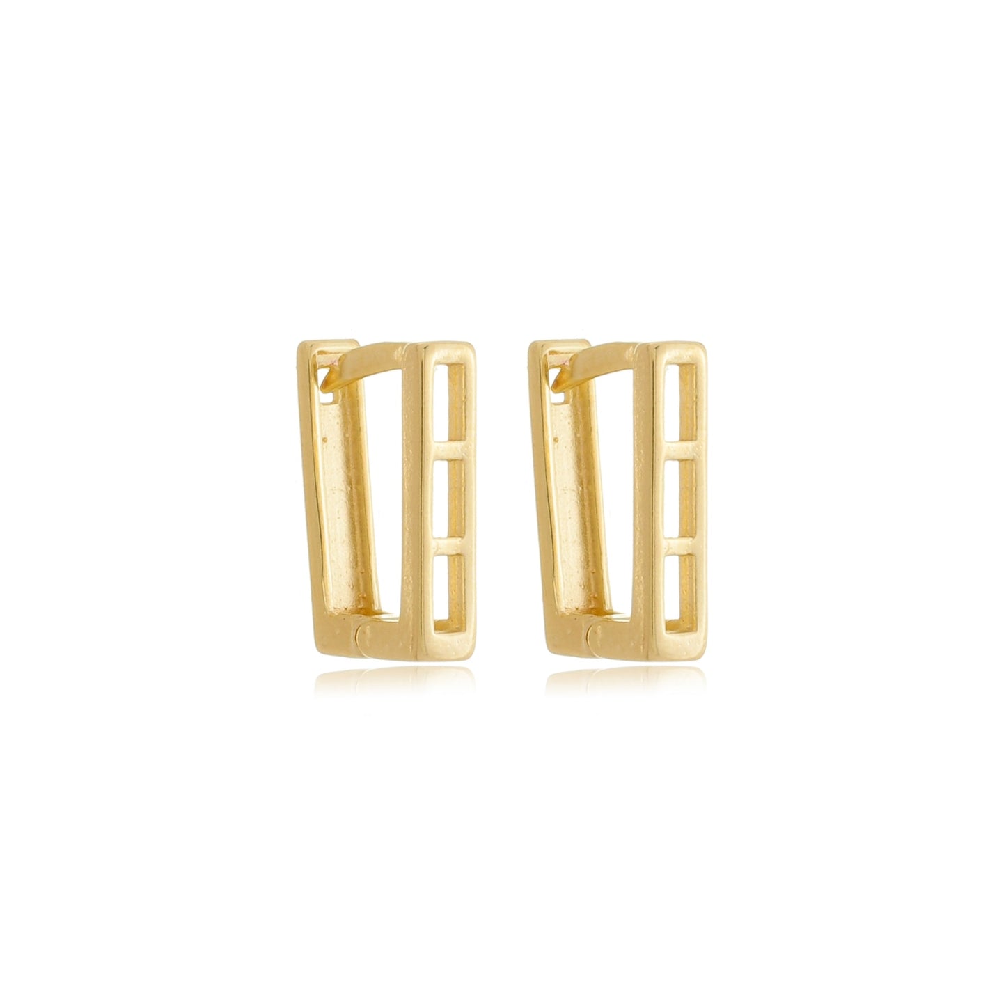 Leia Geometric Huggie