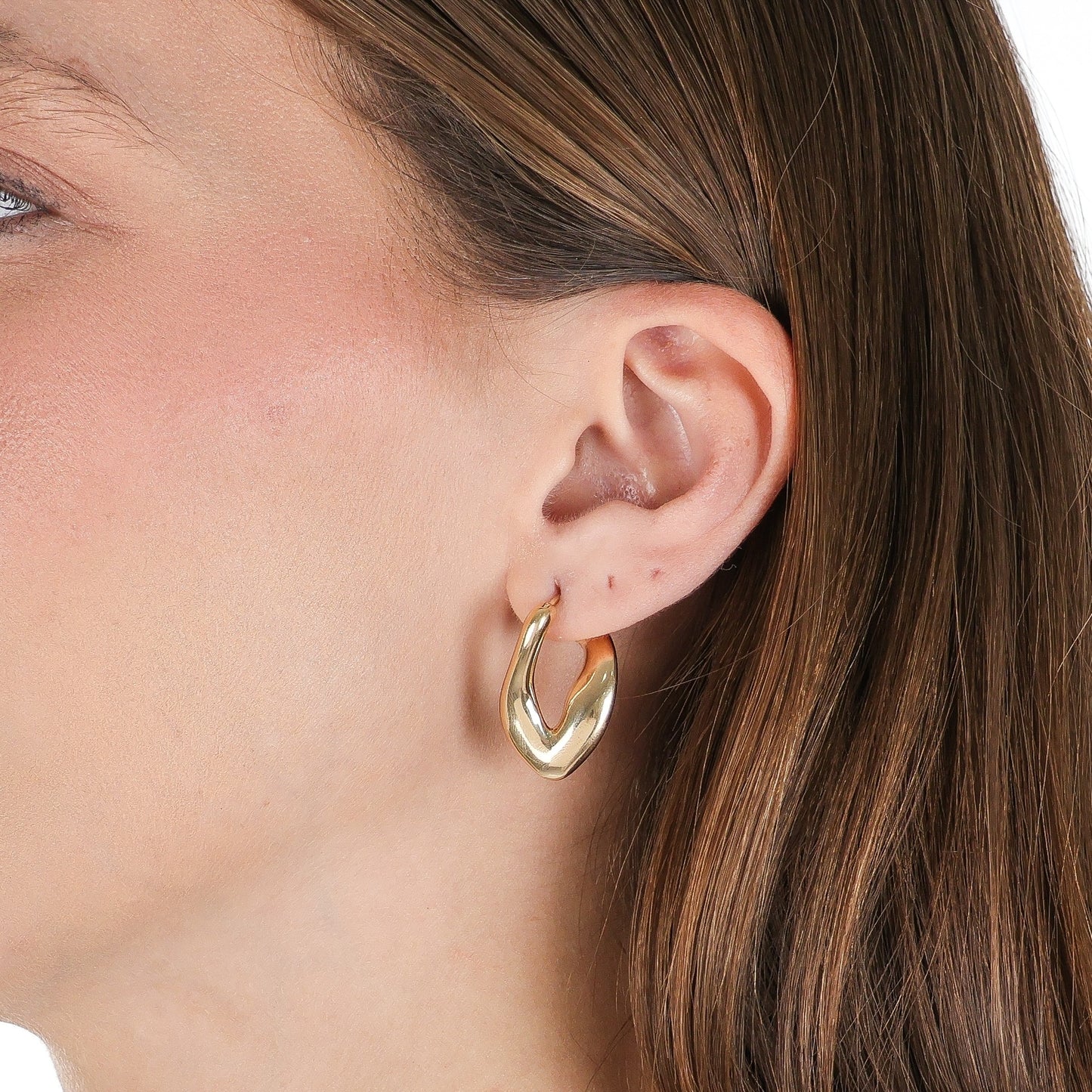 V Sculptural Hoops Gold