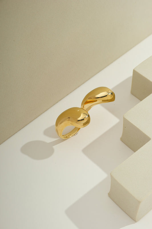 Wave Embrace Adjustable Ring Gold