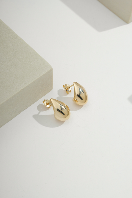 Mini Classic Teardrop Earring Gold