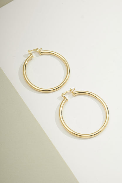 Dainty Chic Hoops Gold