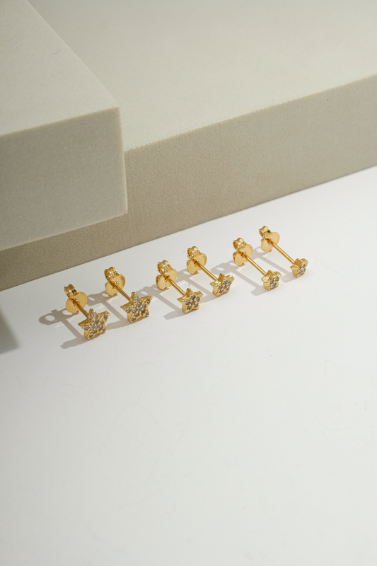 Pavé Star Stud Set Gold