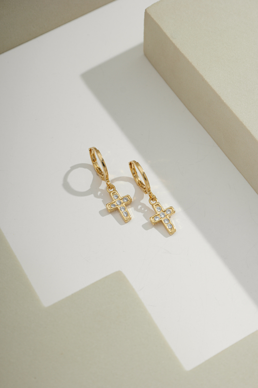 Pavé Cross Huggie Gold