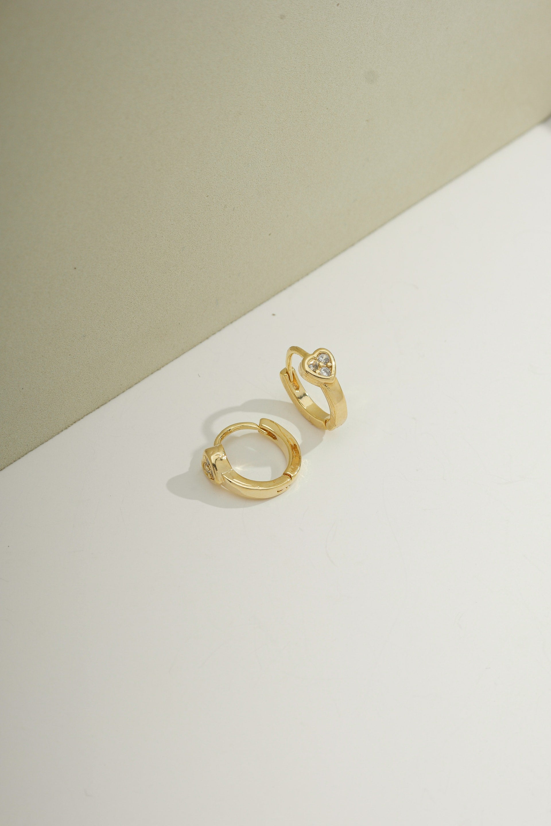 Minimalist Heart Huggie Gold