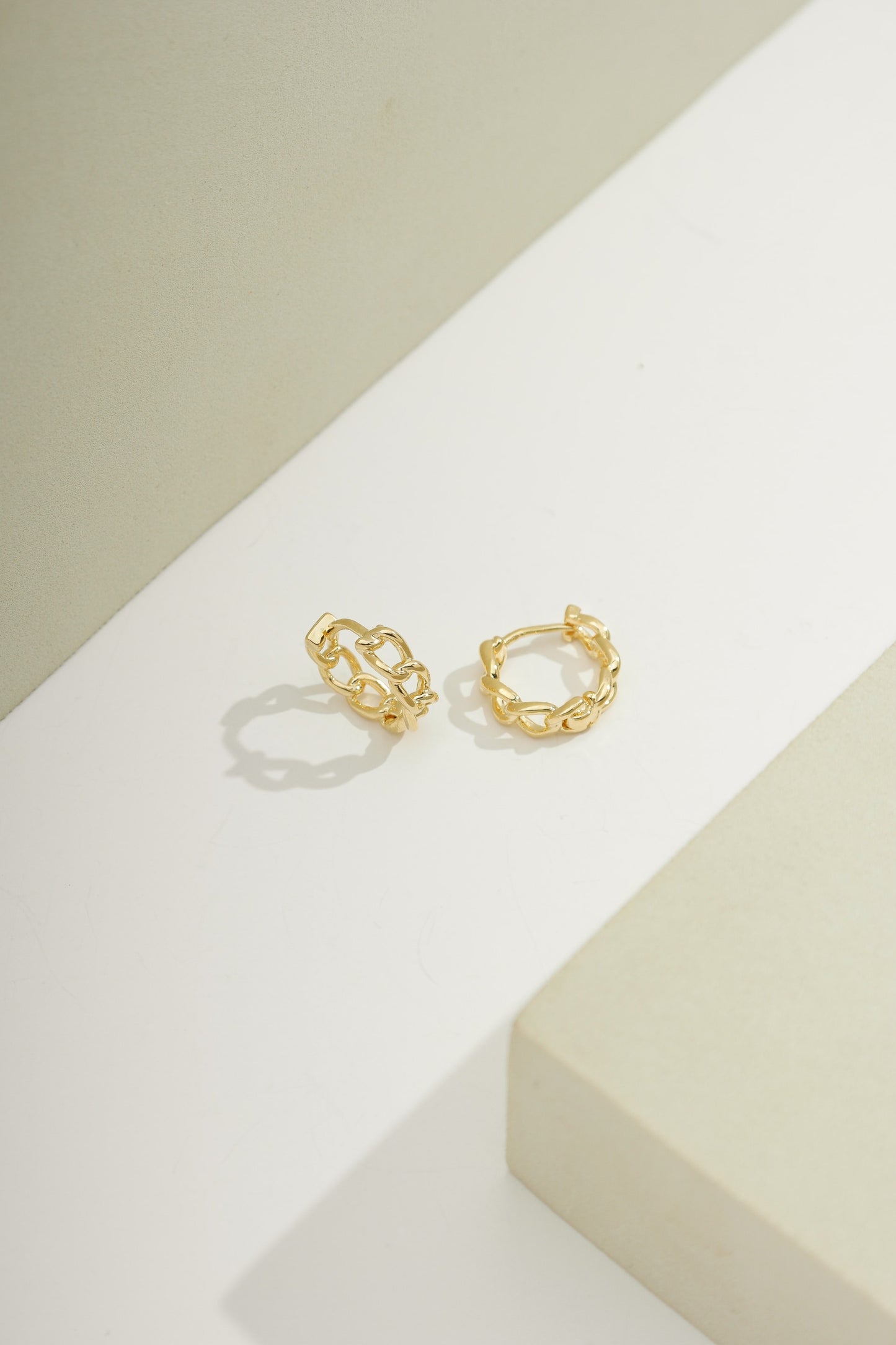 Petite Chain Link Hoops Gold