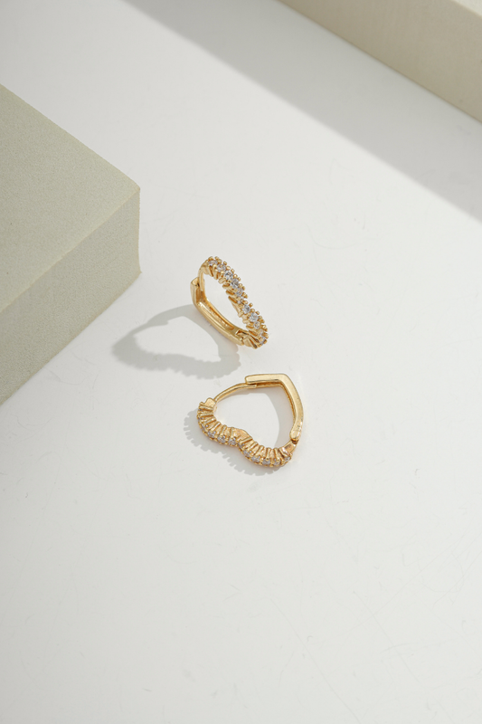 Small Dazzling Heart Huggie Gold