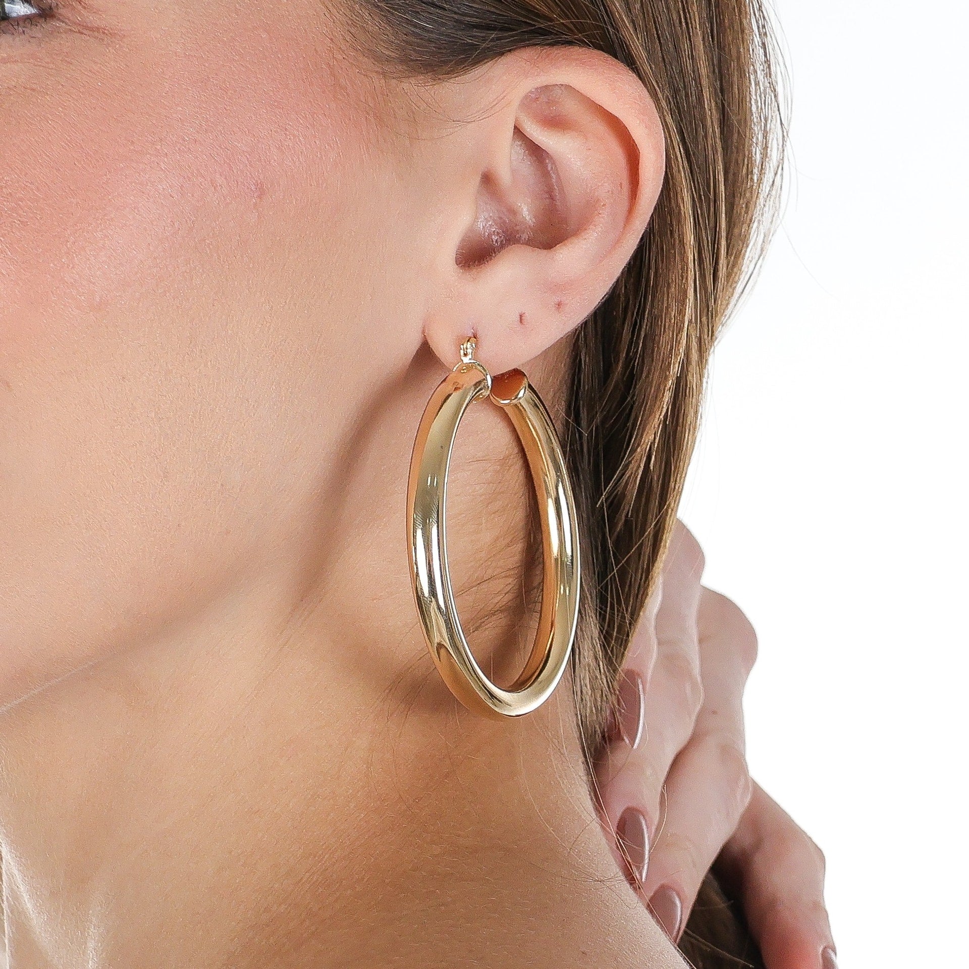 Chunky Perfect Circle Hoops Gold