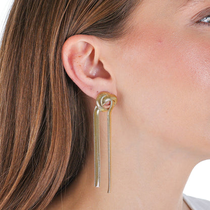 Elegant Knot Drop Earrings