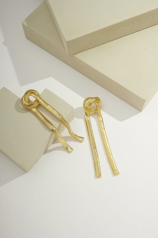 Elegant Knot Drop Earrings