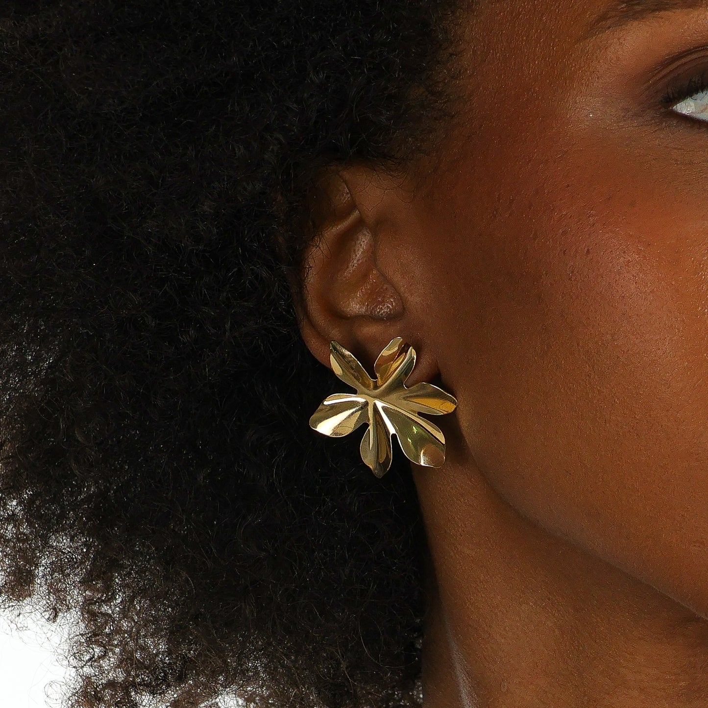Tropical Flower Earrings Gold