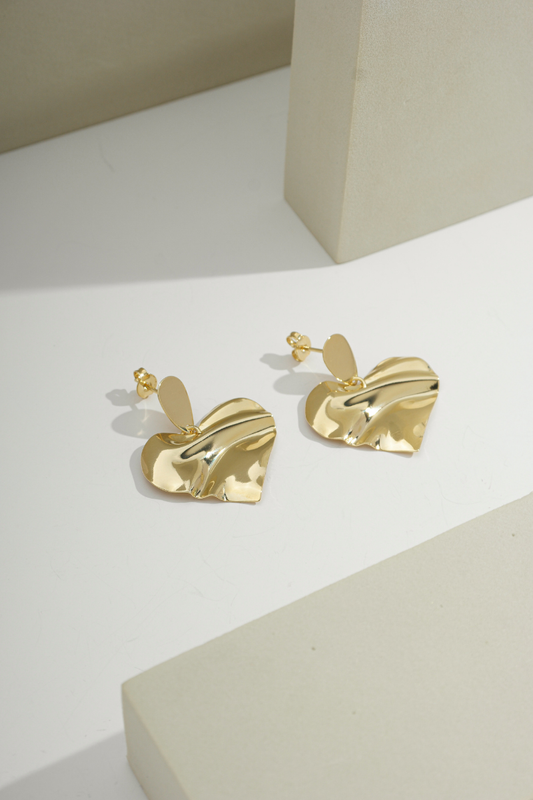Glimmering Heart Drop Earrings Gold
