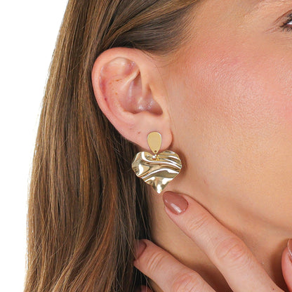 Glimmering Heart Drop Earrings Gold