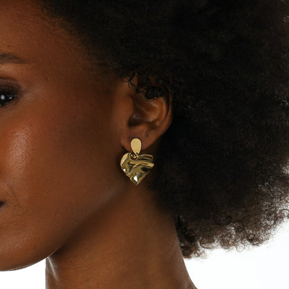 Glimmering Heart Drop Earrings Gold