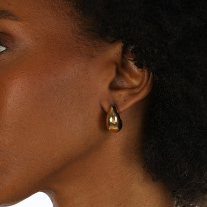 Classic Teardrop Earring Gold