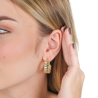 Radiant Ribbed Hoops Gold