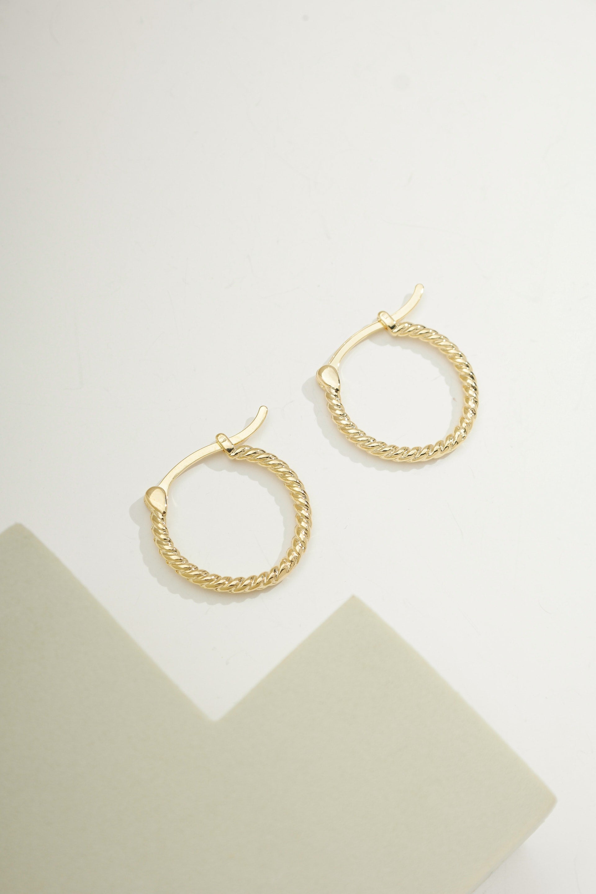 Milla Braided Hoop