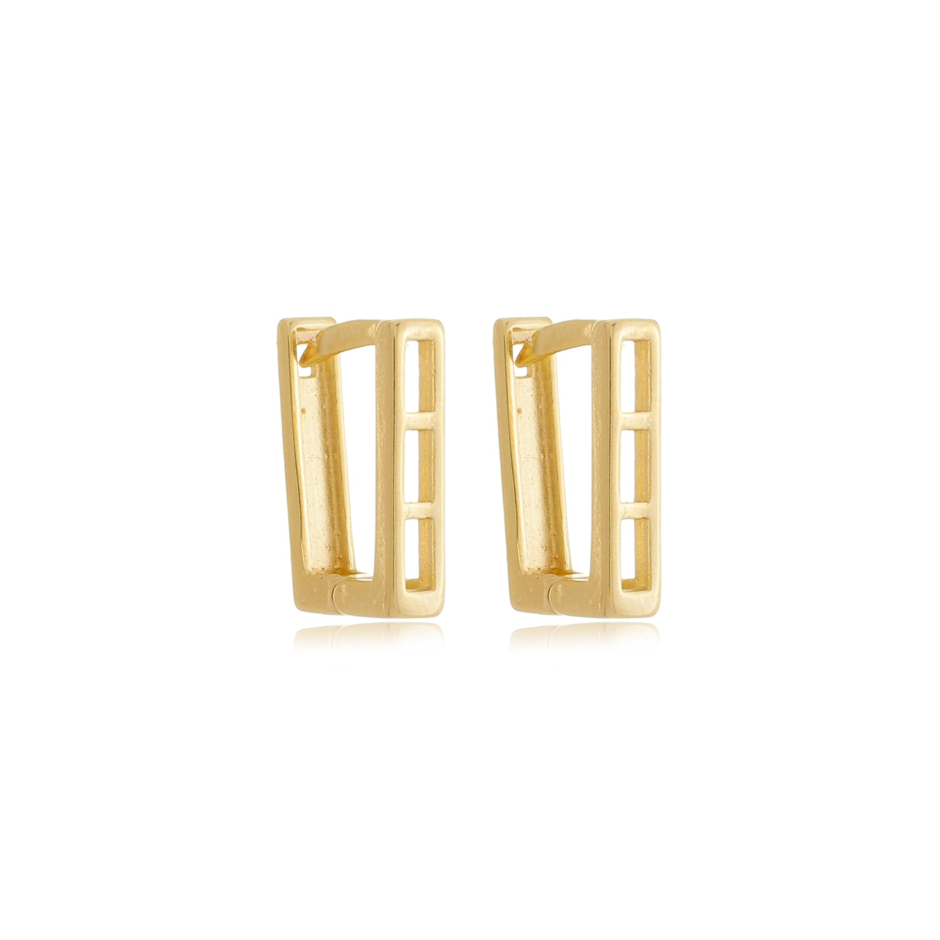 Leia Geometric Huggie