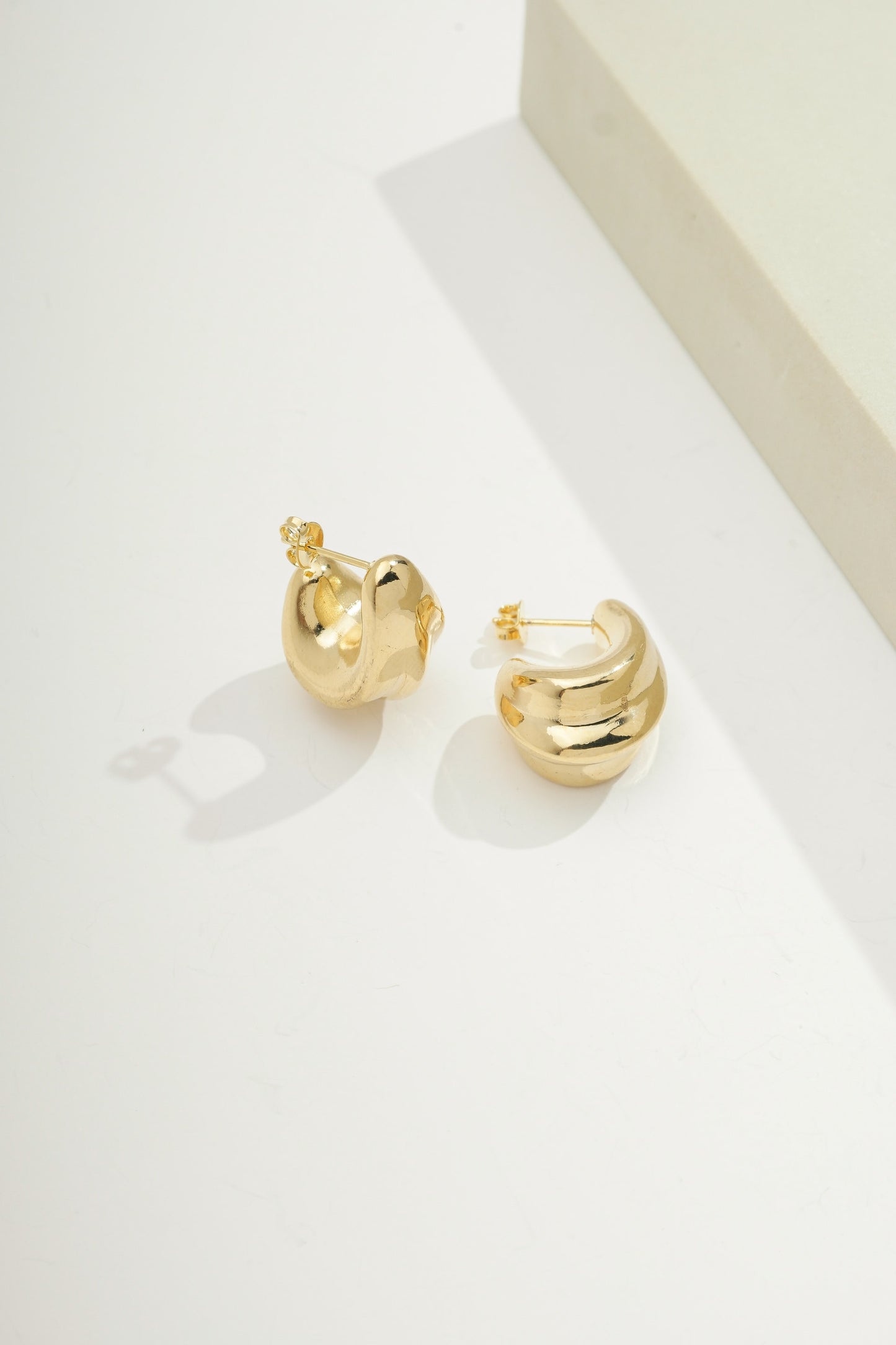 Contemporary Teardrop Earrings Gold