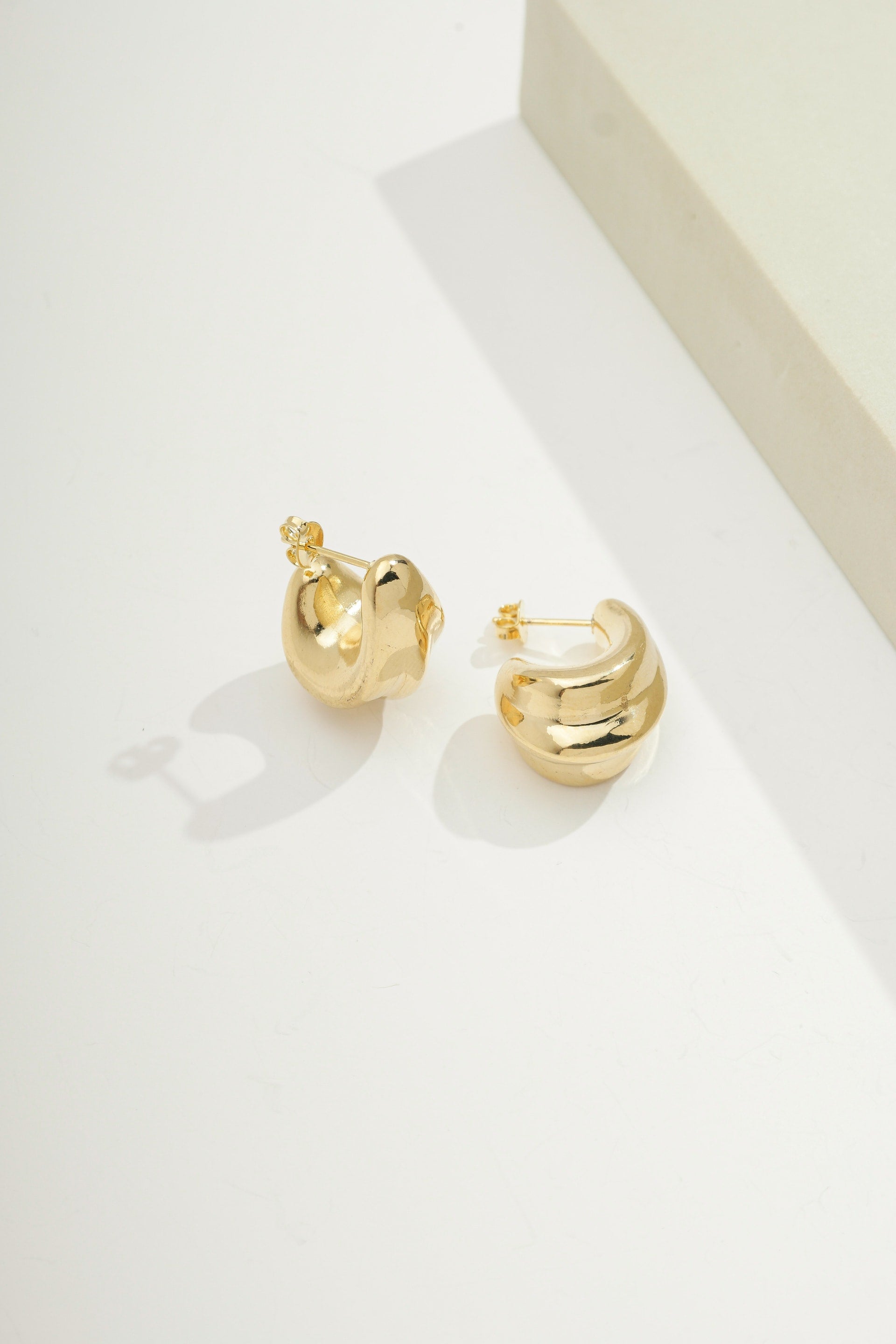 Contemporary Teardrop Earrings Gold