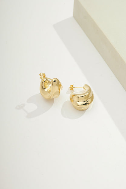 Contemporary Teardrop Earrings Gold