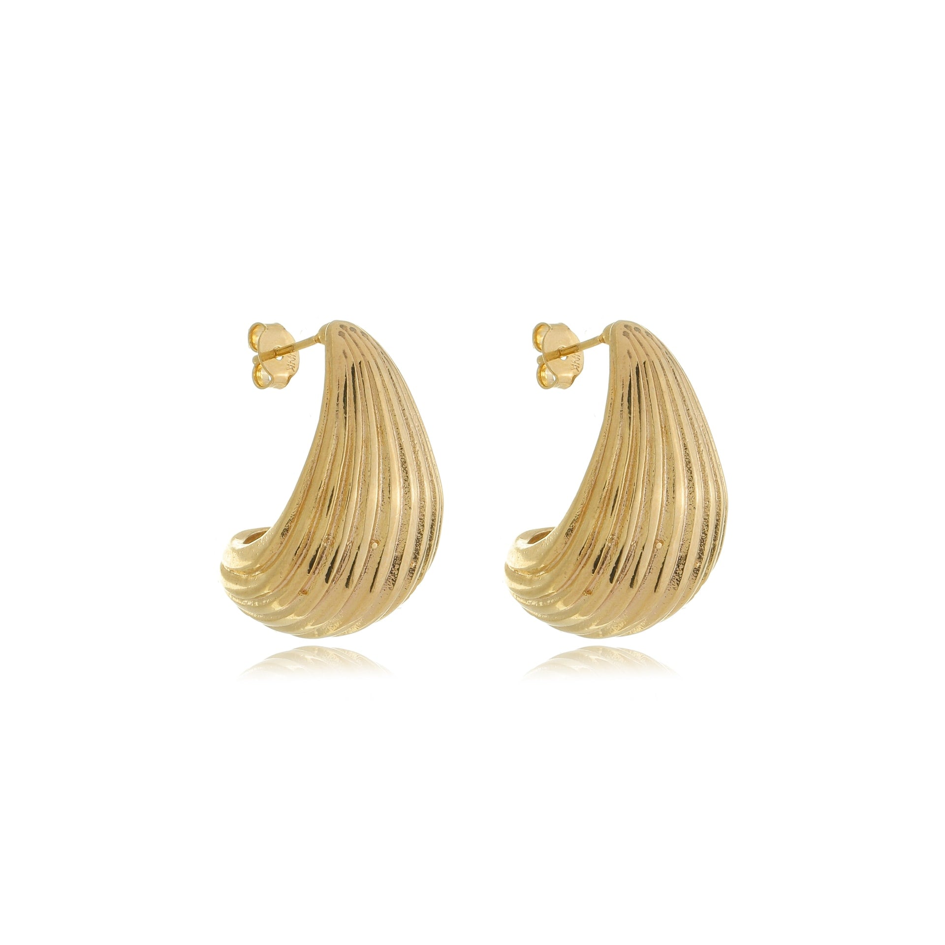 Fluted Teardrop Earring Gold