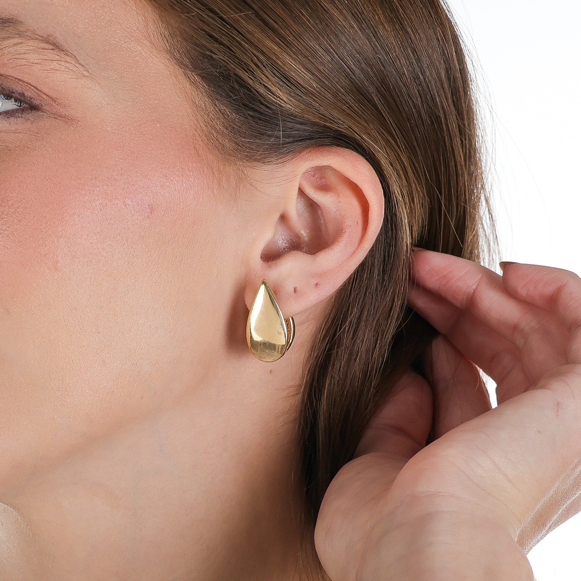Classic Teardrop Hoops Gold