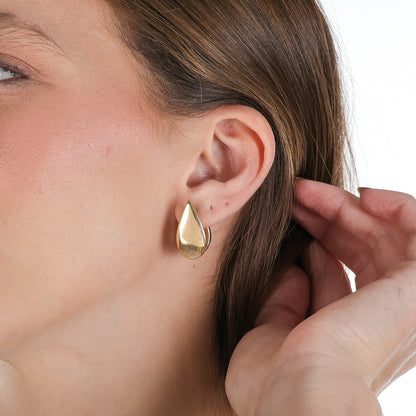 Classic Teardrop Hoops Gold