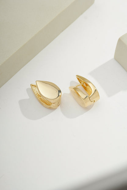 Classic Teardrop Hoops Gold