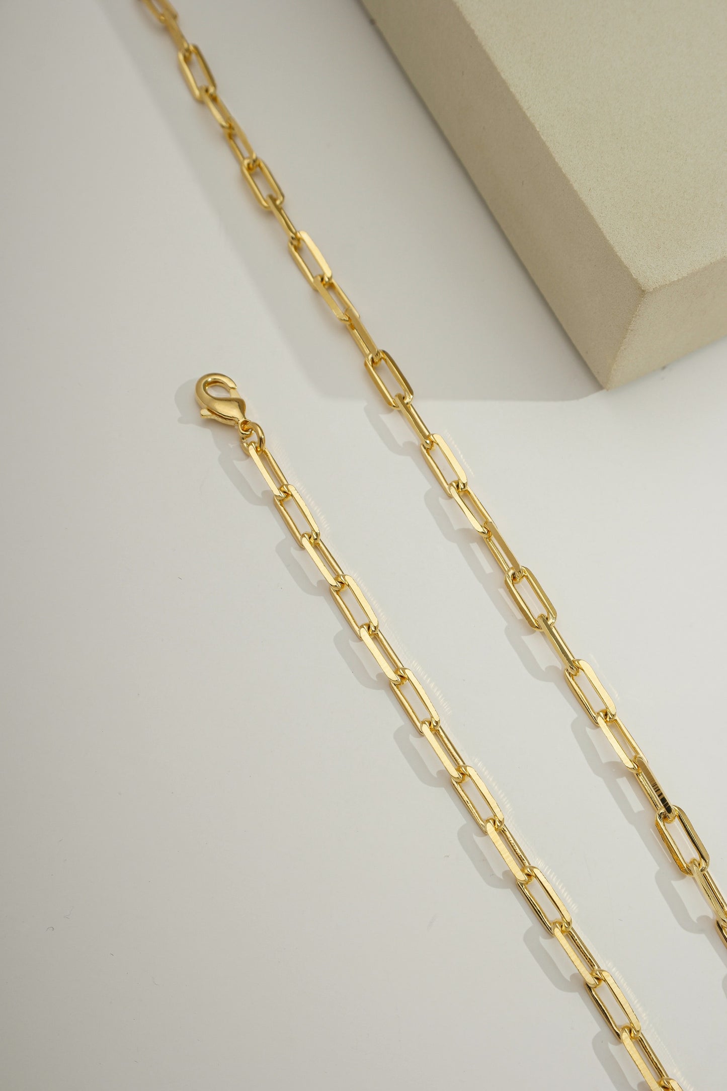 Long Paperclick Thick Chain Ouro / 16