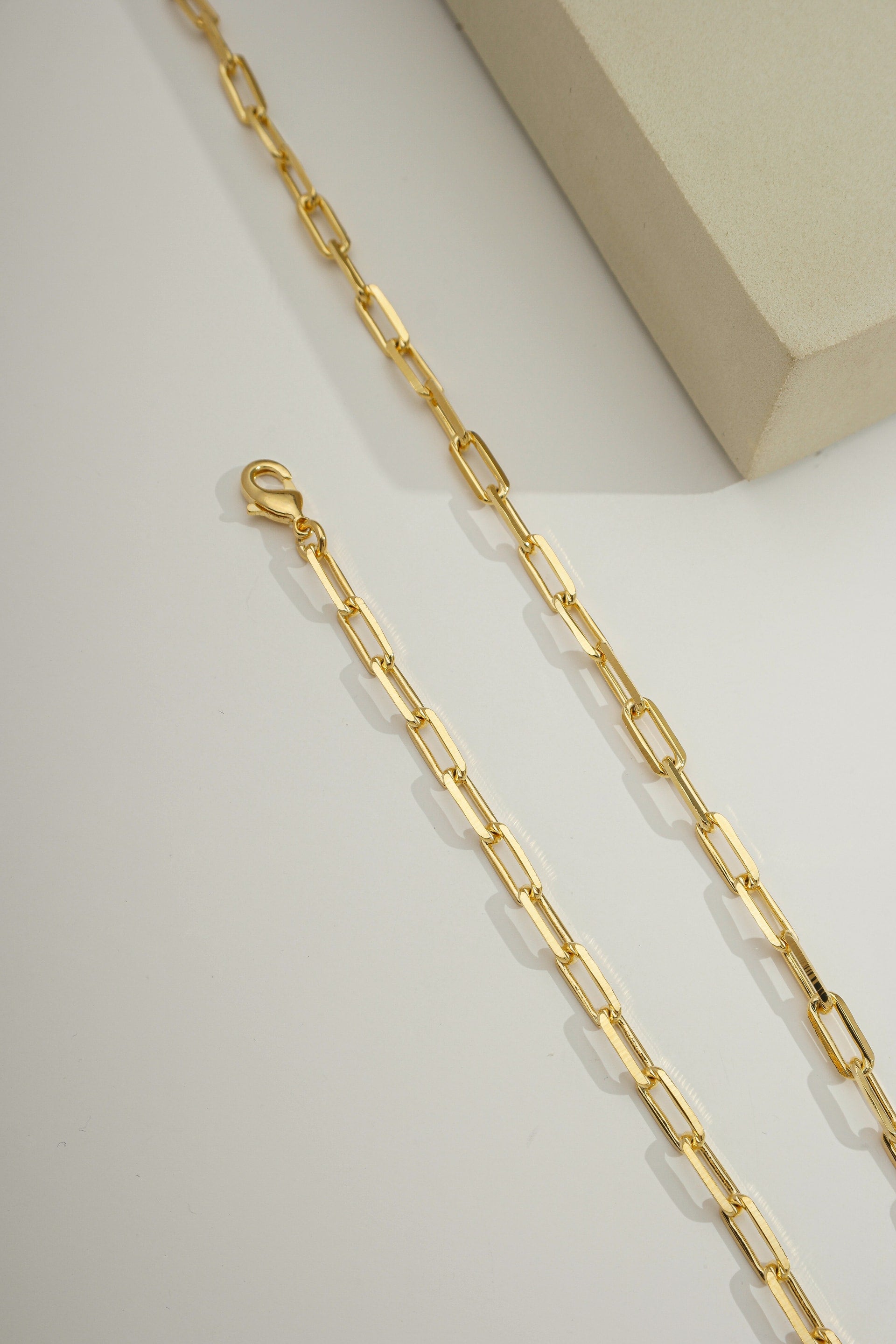 Long Paperclick Thick Chain Ouro / 16