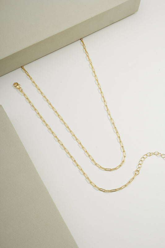 Mini Paperclip Chain Gold / 18"