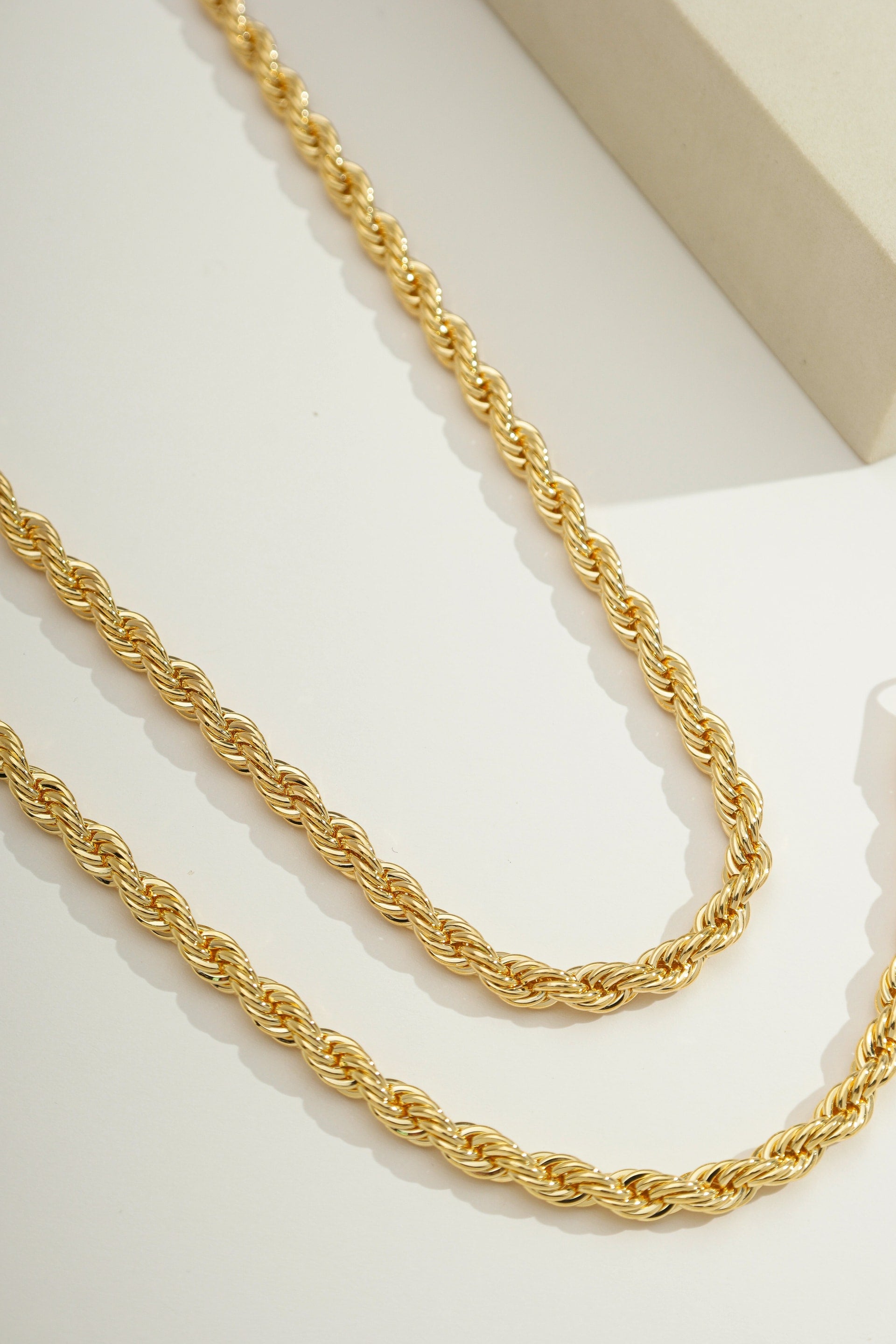 Large Classic Rope Chain Gold / 16"