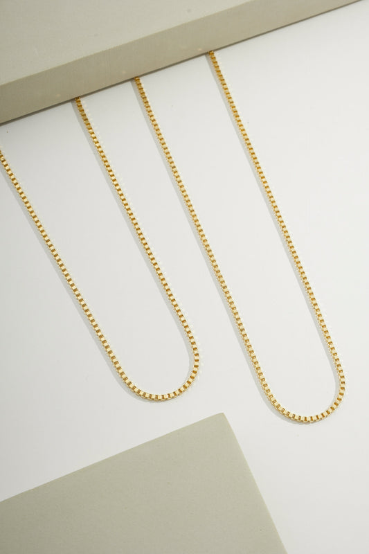 Elegant Box Chain Gold / 18"