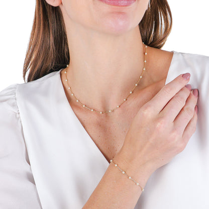 Delicate Pearl Station Chain Gold / 16"