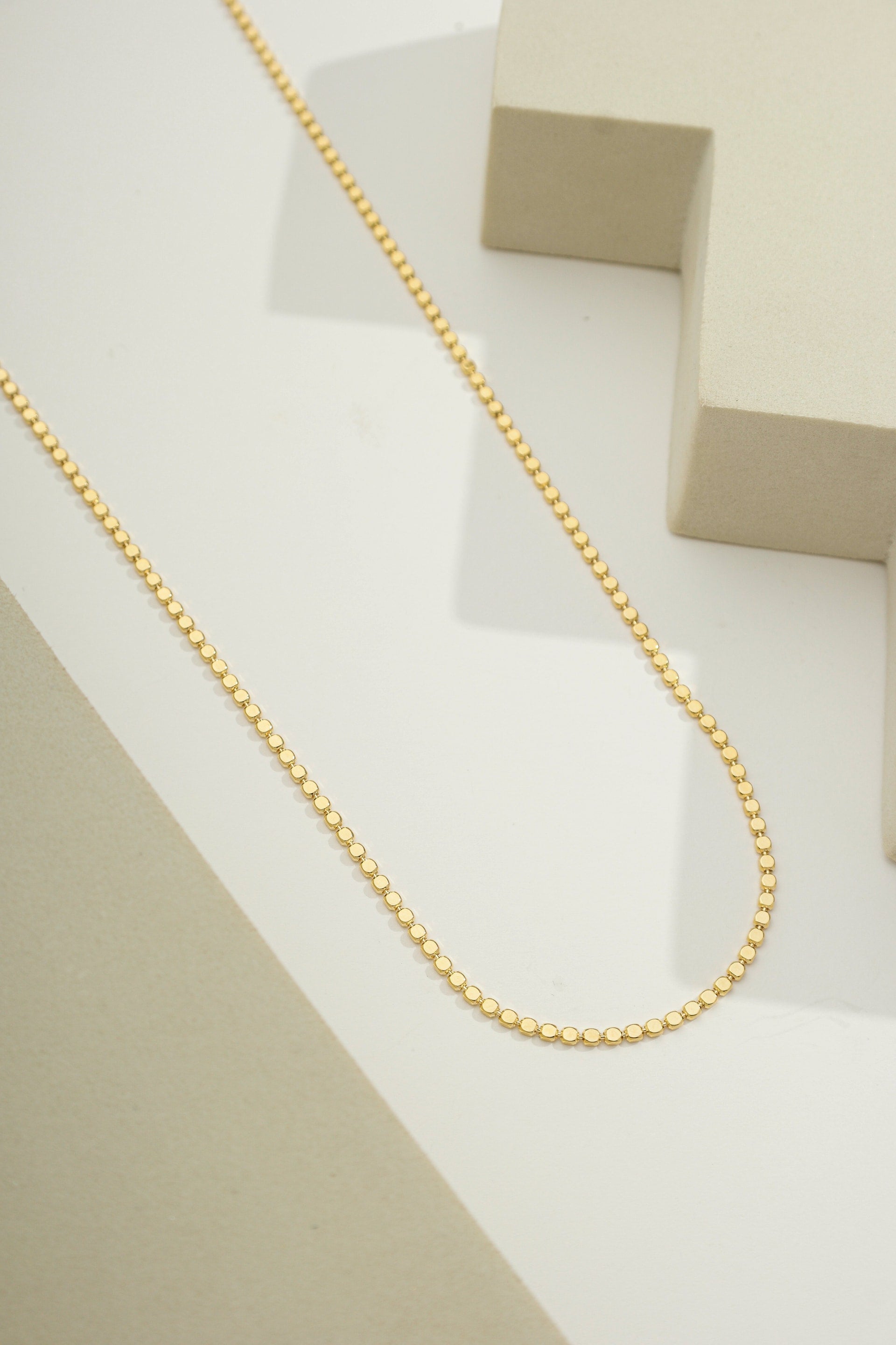 Disc Chain Necklace Gold