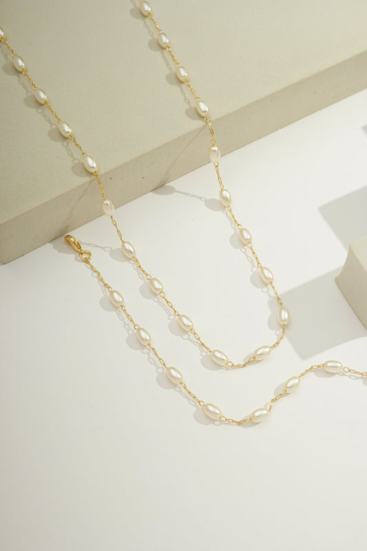 Delicate Pearl Chain Gold / 16"