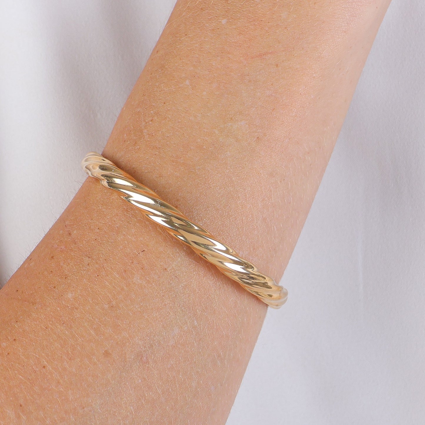 Twist Bangle Gold