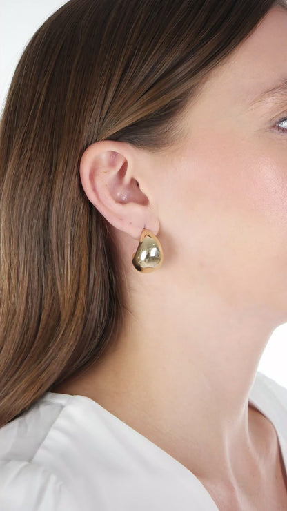 Curved Teardrop Earring