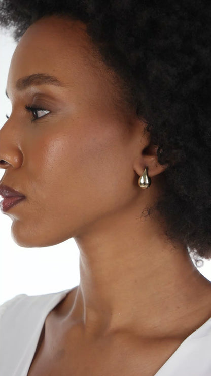 Mini Classic Teardrop Earring
